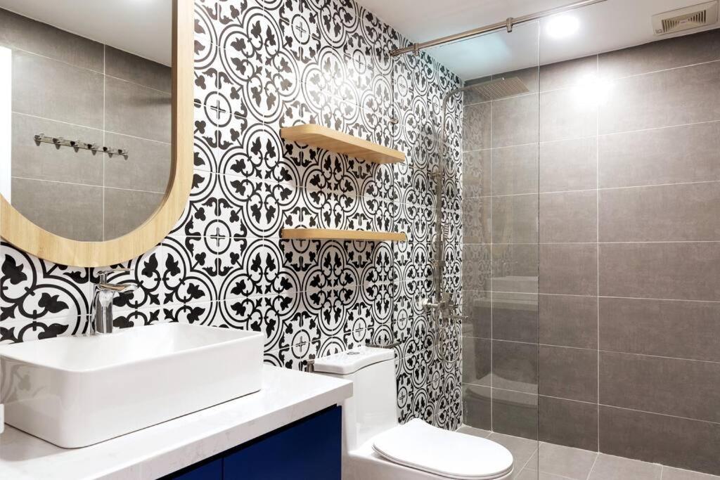 Modern, Cozy & Fully Equipped 2Br Apt In D4, 5M To D1 Ciudad Ho Chi Minh  Exterior foto