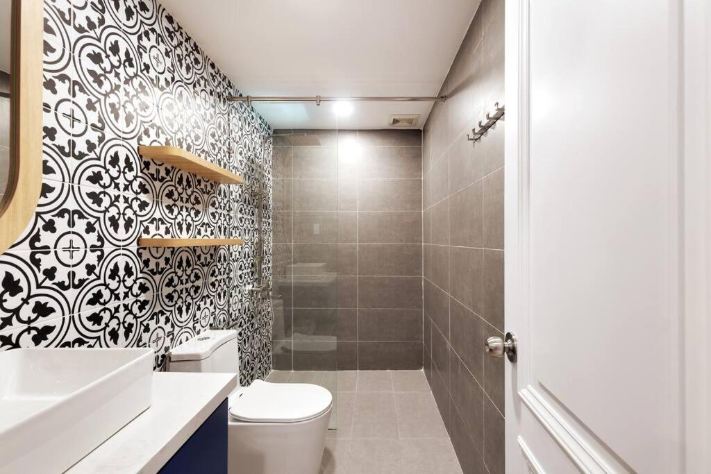 Modern, Cozy & Fully Equipped 2Br Apt In D4, 5M To D1 Ciudad Ho Chi Minh  Exterior foto